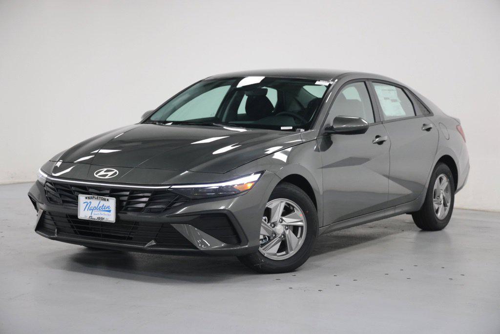 2026 Hyundai Elantra SE Sedan