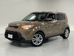 2015 Kia Soul + FWD Hatchback