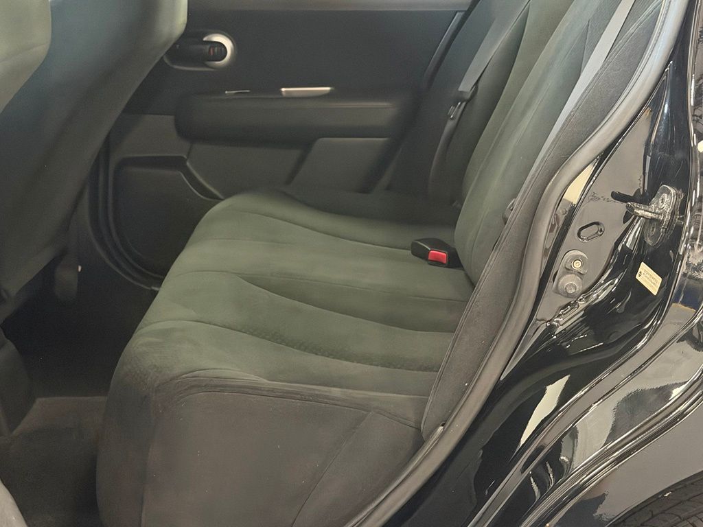 2012 Nissan Versa S - Photo 20