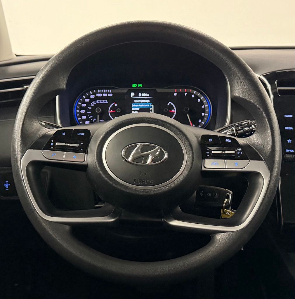 2023 Hyundai Tucson SE - Photo 15