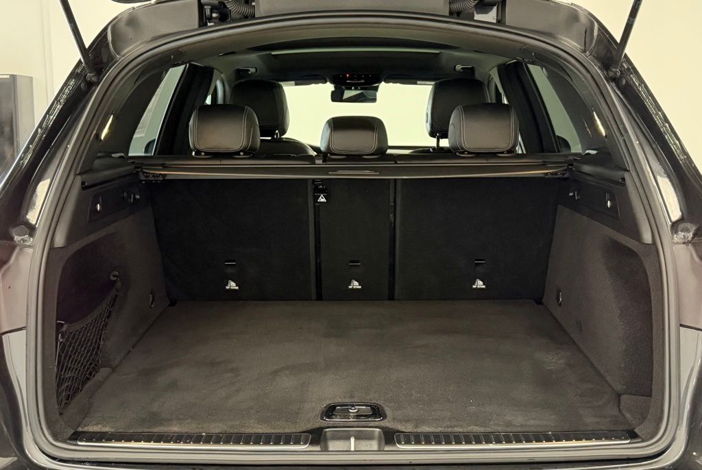 2022 Mercedes-Benz GLC GLC300 - Photo 26