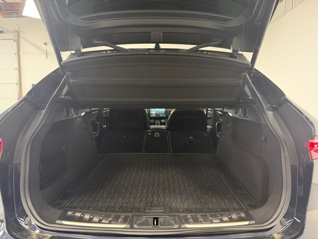 2022 Jaguar F-Pace S - Photo 29
