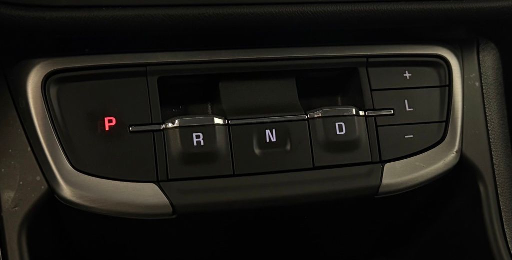 2024 GMC Terrain SLE - Photo 21