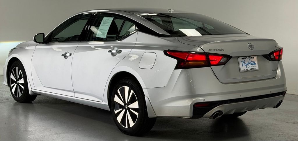 Used 2019 Nissan Altima 2.5 SV Sedan