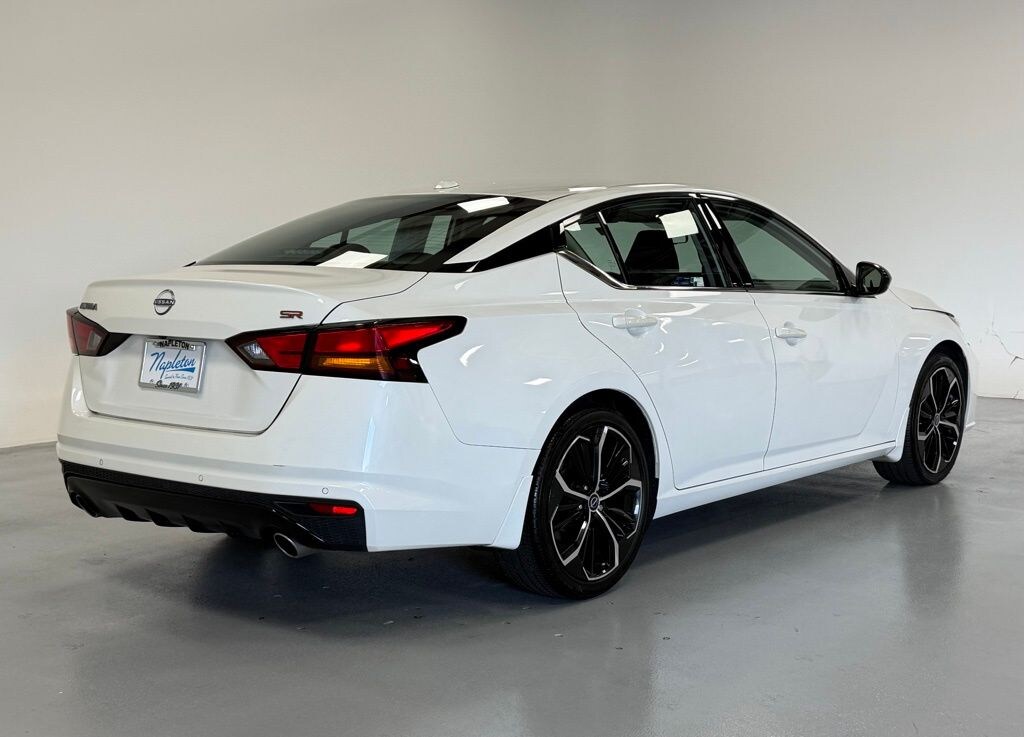 Used 2024 Nissan Altima 2.5 SR Sedan