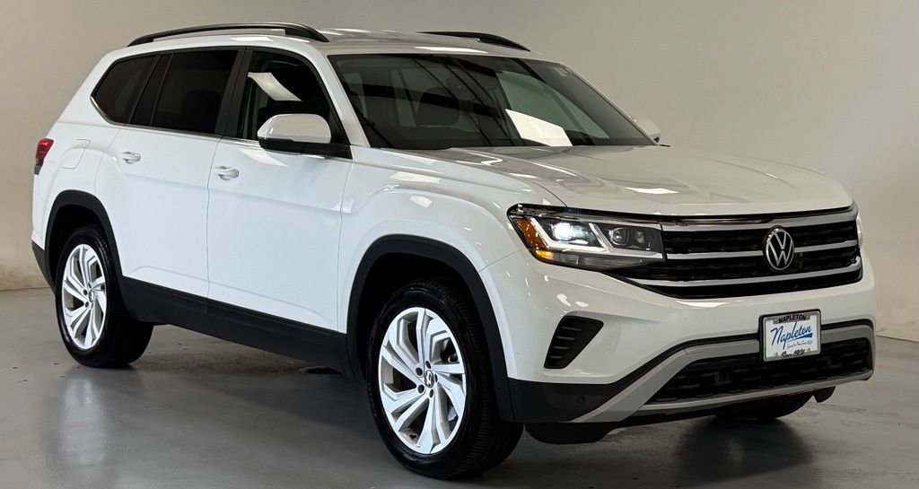 2023 Volkswagen Atlas SE w/Tech - Photo 6