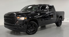 2022 Ram 1500 Big Horn/Lone Star Truck Crew Cab