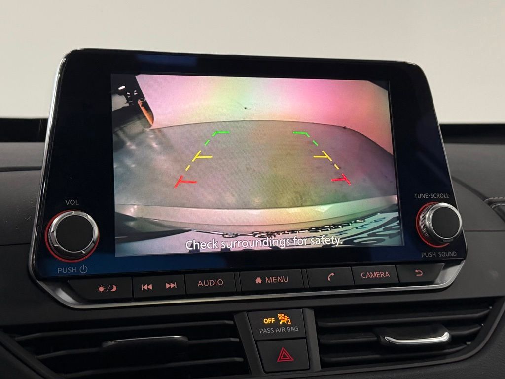 2019 Nissan Altima SV - Photo 18