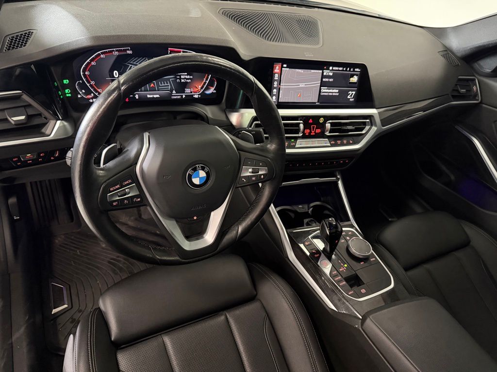 2022 BMW 3 Series 330i - Photo 11