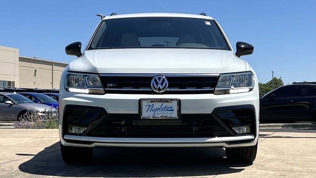 Used 2019 Volkswagen Tiguan SEL R-Line with VIN 3VV2B7AX8KM163214 for sale in Aurora, IL