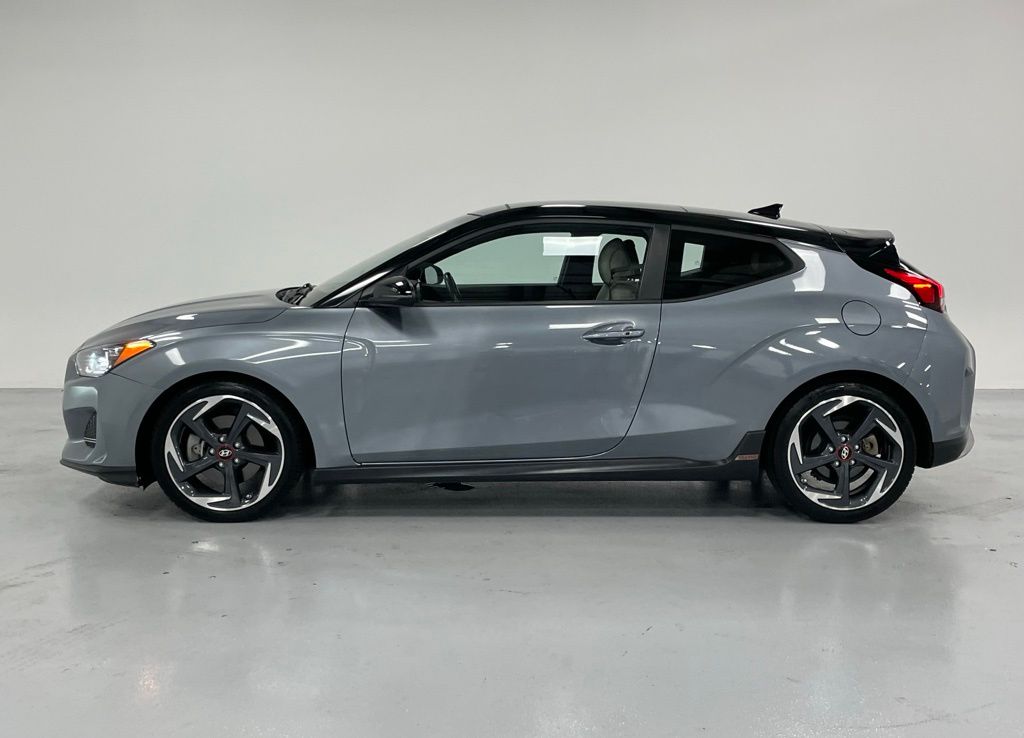 2019 Hyundai Veloster Turbo Ultimate photo 2