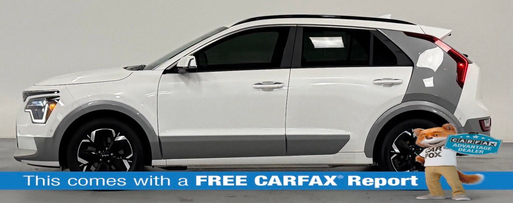 Used 2023 Kia Niro Wave with VIN KNDCT3L17P5040549 for sale in Aurora, IL