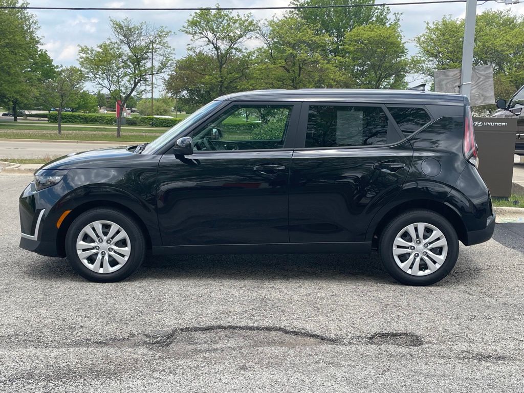 Used 2025 Kia Soul LX with VIN KNDJ23AU2S7926606 for sale in Aurora, IL