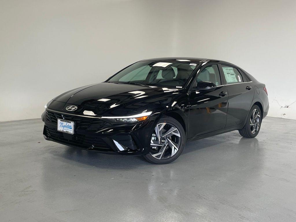 New 2025 Hyundai Elantra Hybrid Limited Sedan
