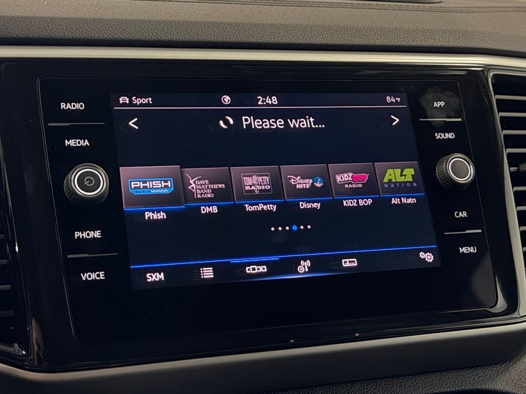 2023 Volkswagen Atlas SE w/Tech - Photo 18