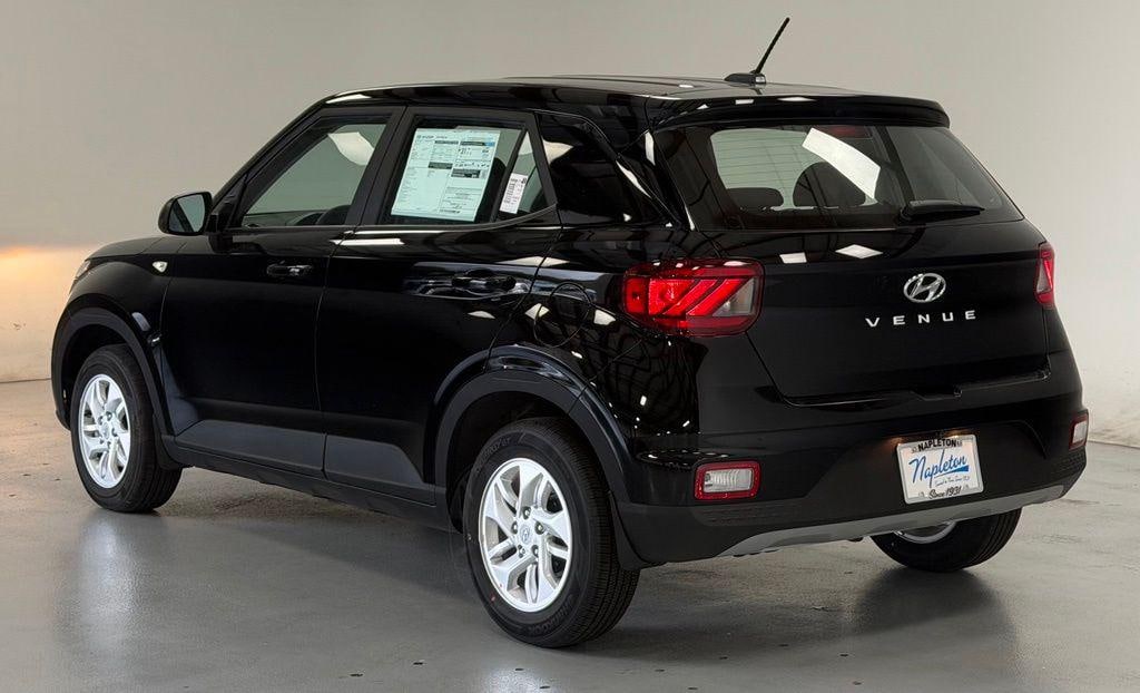 New 2026 Hyundai Venue SE SUV