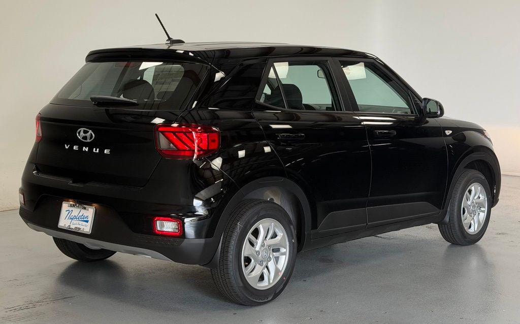 New 2026 Hyundai Venue SE SUV