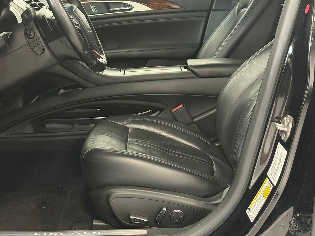 2017 Lincoln MKZ Reserve - Photo 11
