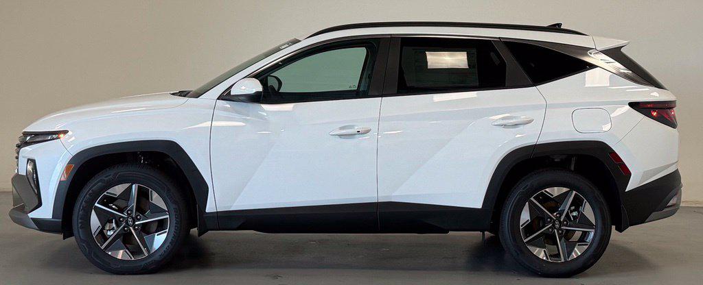 New 2026 Hyundai Tucson Hybrid SEL AWD SUV