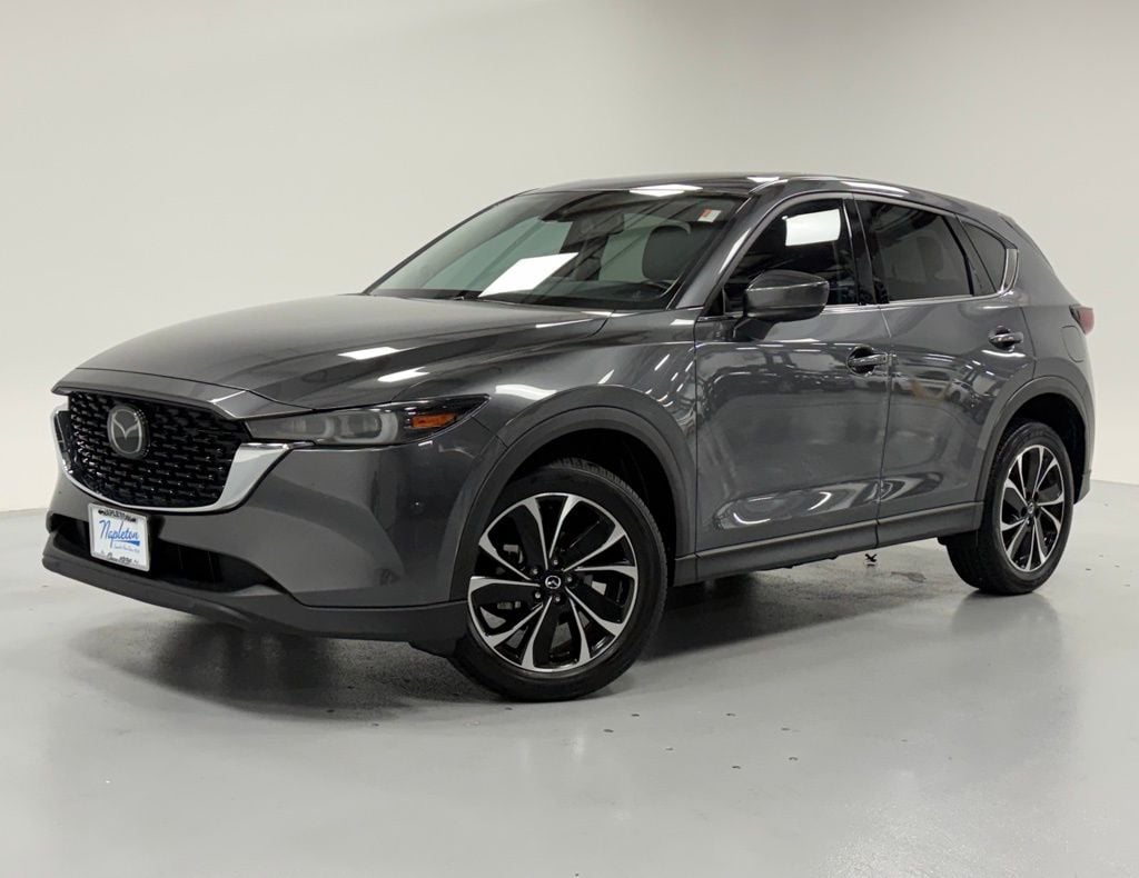 2023 Mazda CX-5 S Premium package's photo
