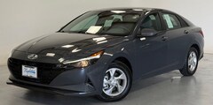 2023 Hyundai Elantra SE Sedan