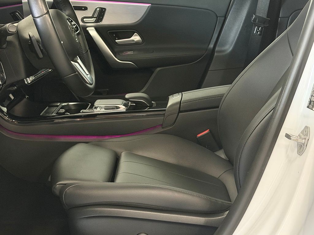 2020 Mercedes-Benz A-Class A220 - Photo 12