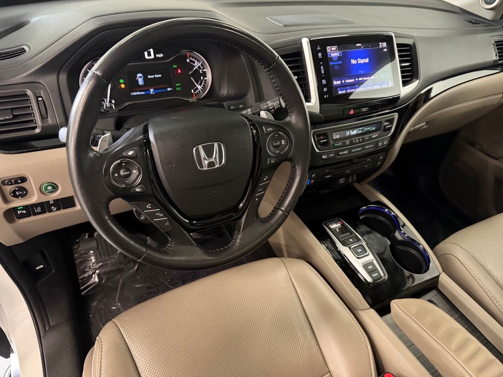 2017 Honda Pilot Elite - Photo 11
