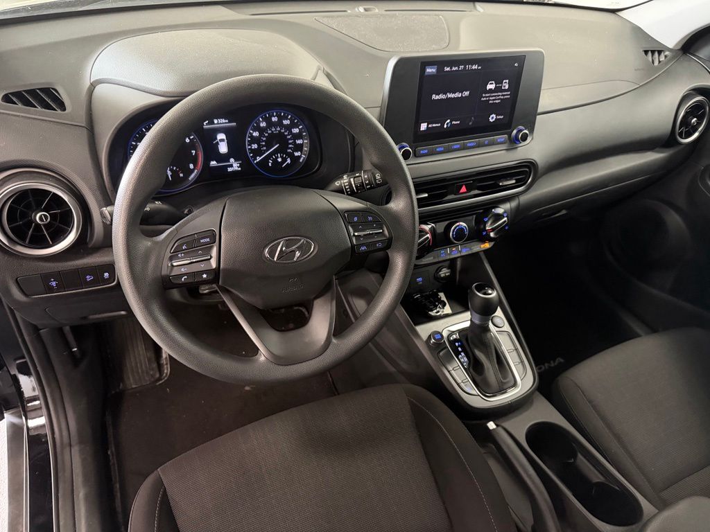 2023 Hyundai Kona SEL - Photo 9