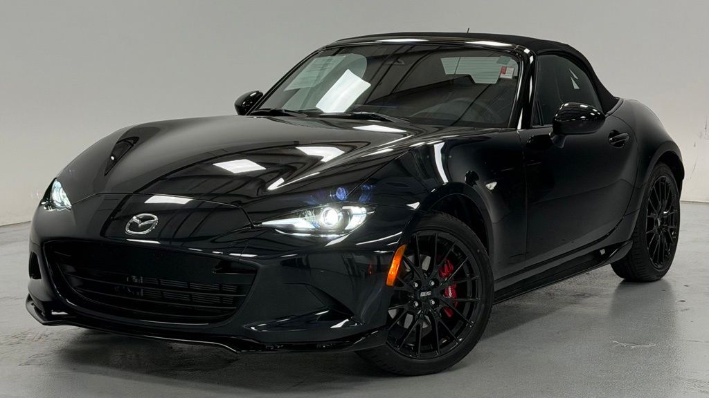 2024 Mazda MX-5 Miata Club's photo
