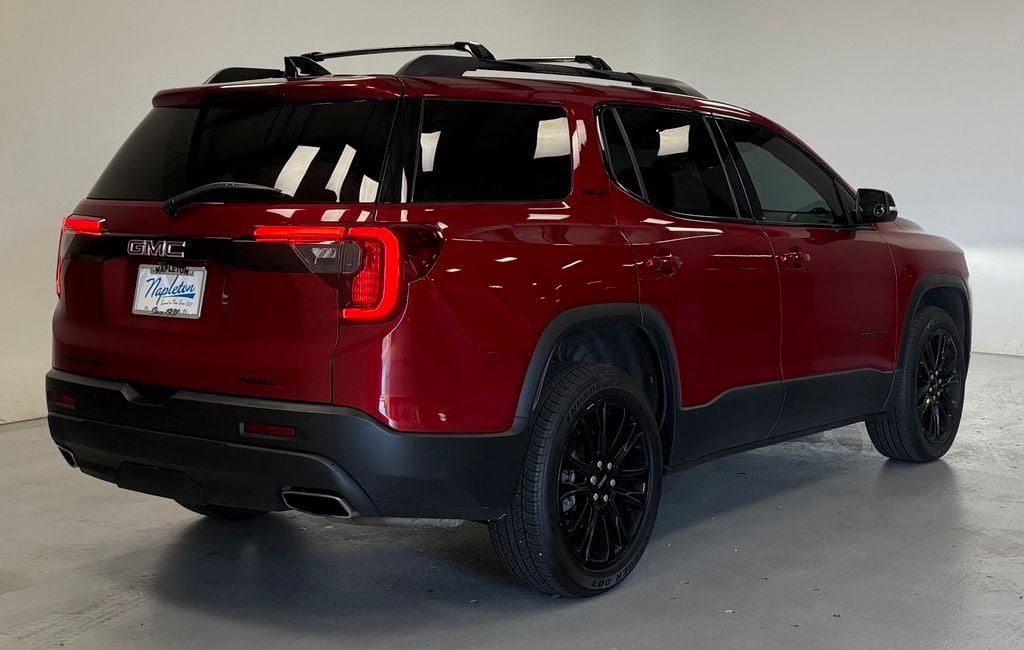 Used 2023 GMC Acadia SLE SUV