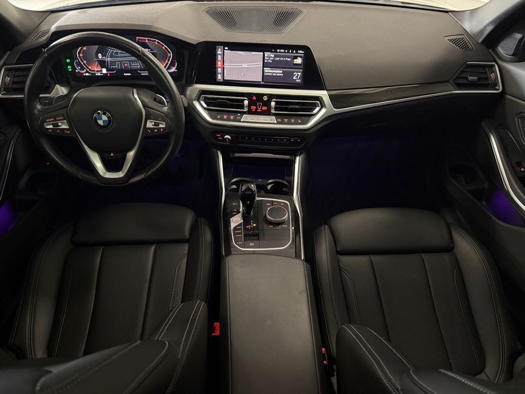2022 BMW 3 Series 330i - Photo 15