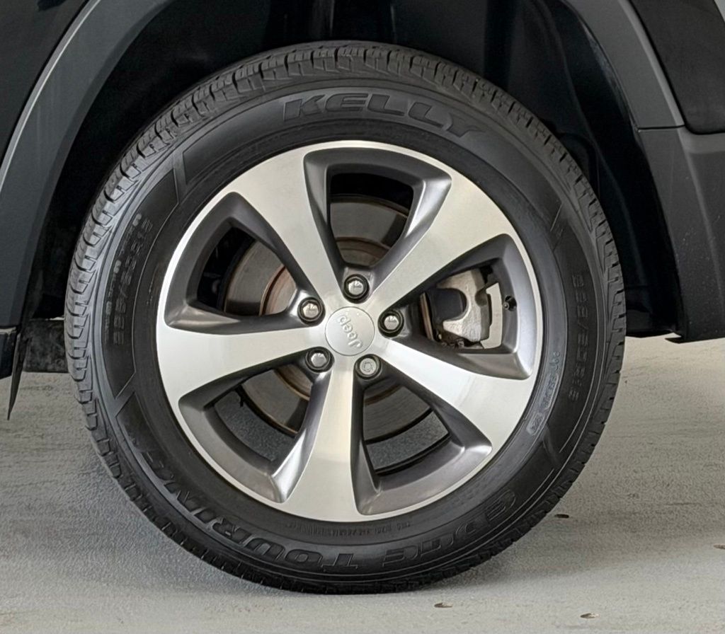 2021 Jeep Cherokee Limited - Photo 8