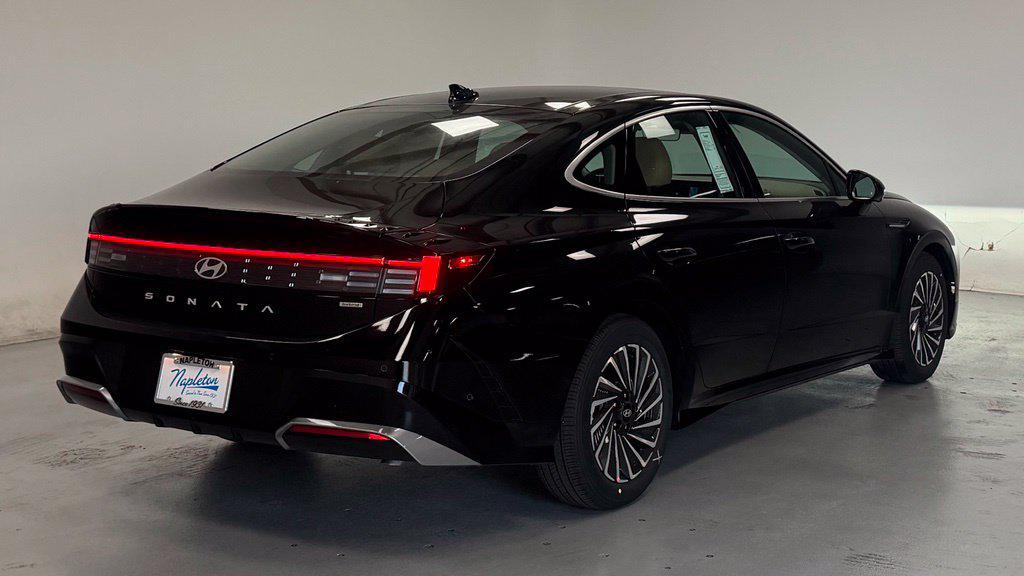 New 2027 Hyundai Sonata Hybrid Limited Sedan