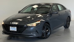 2023 Hyundai Elantra SEL Sedan