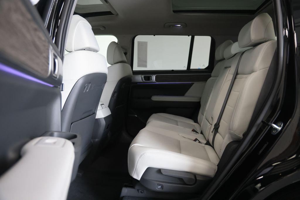 2026 Hyundai Santa Fe Limited - Photo 35