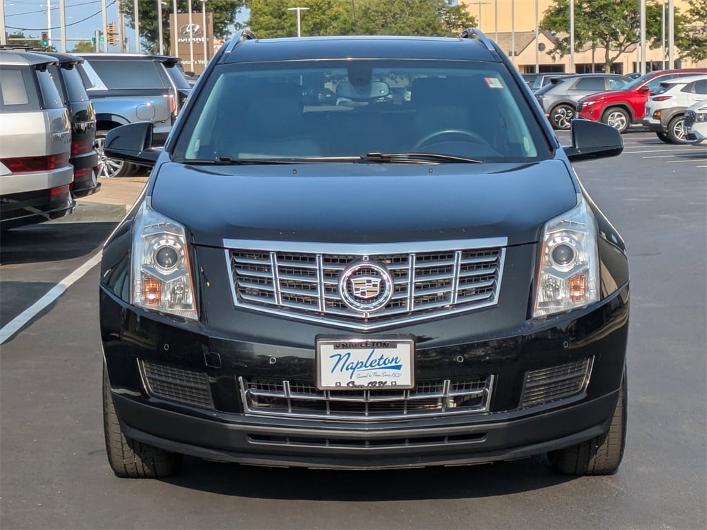 Used 2016 Cadillac SRX Luxury Collection with VIN 3GYFNEE31GS519681 for sale in Aurora, IL