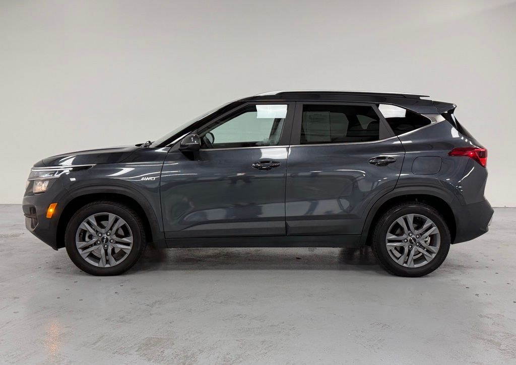 Used 2022 Kia Seltos S SUV
