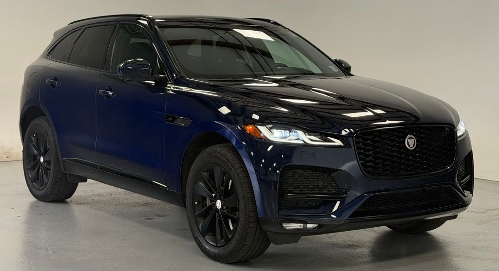 2022 Jaguar F-Pace S - Photo 6