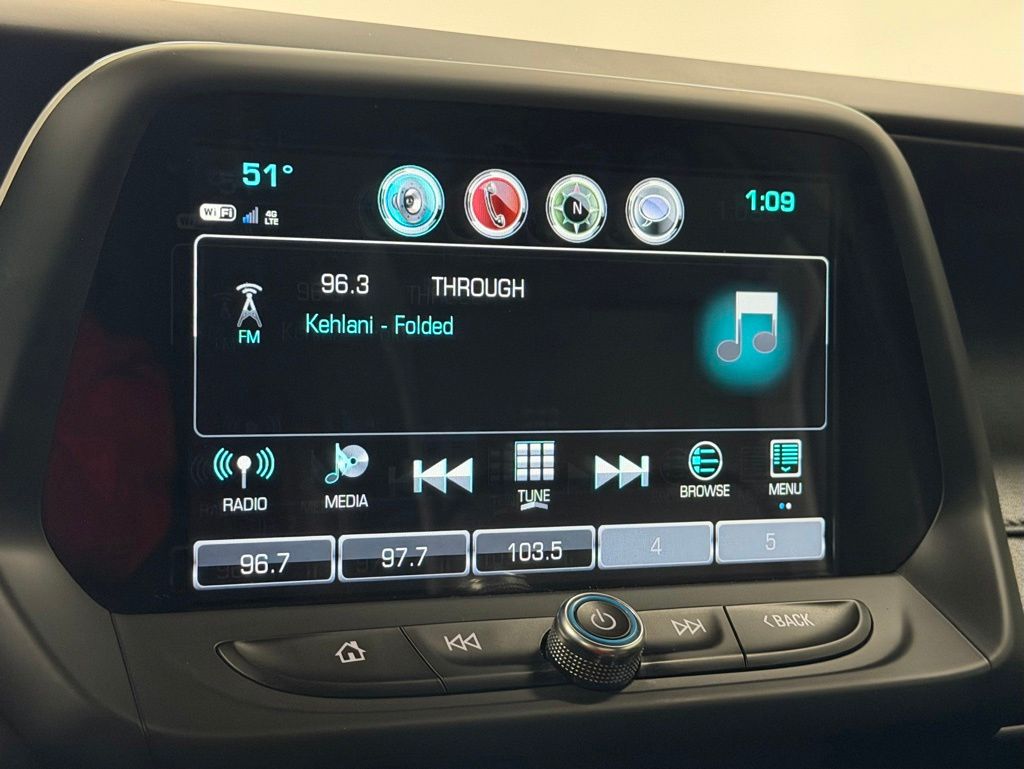 2017 Chevrolet Camaro 2LT - Photo 17