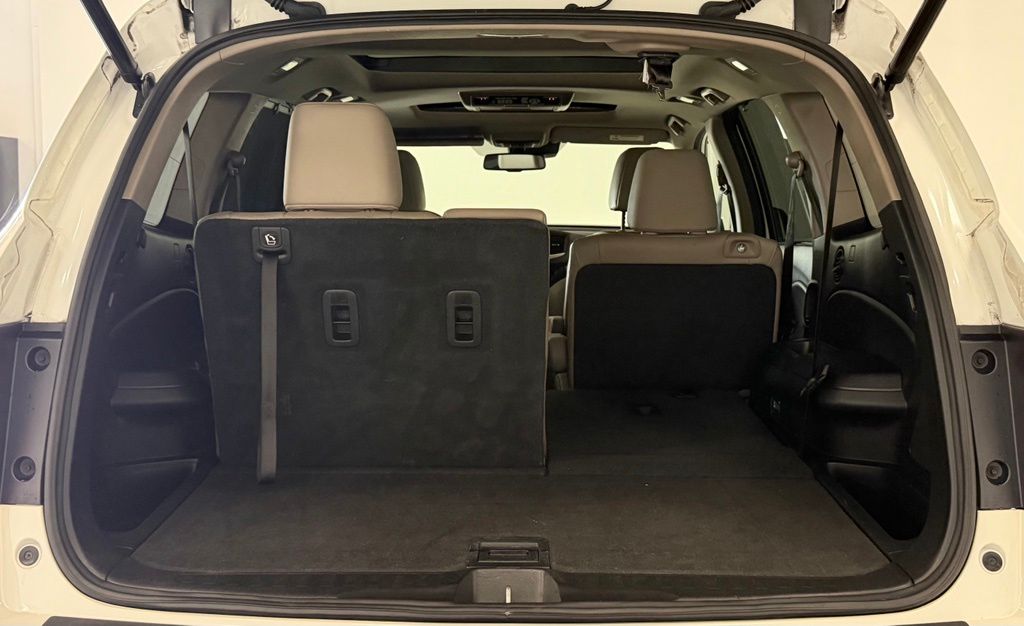 2017 Honda Pilot Elite - Photo 28