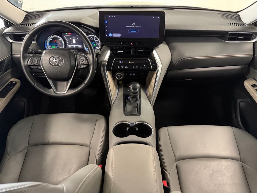 2024 Toyota Venza XLE - Photo 15