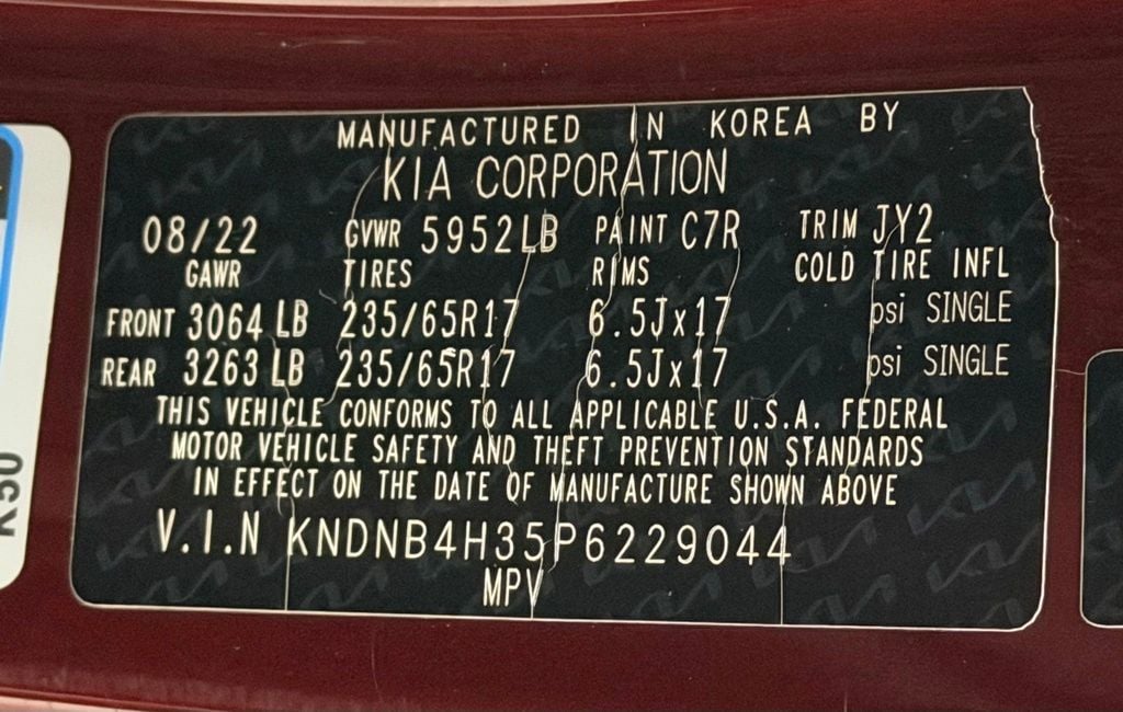 2023 Kia Carnival LX Seat Pkg - Photo 27