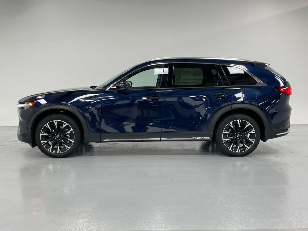 2025 Mazda CX-90 Premium Plus photo 2