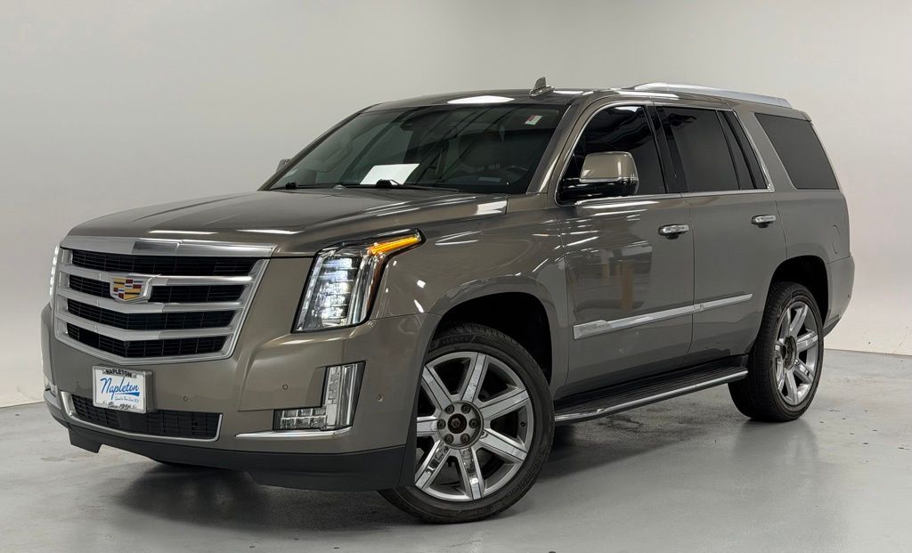 2019 Cadillac Escalade AWD Premium Luxury's photo