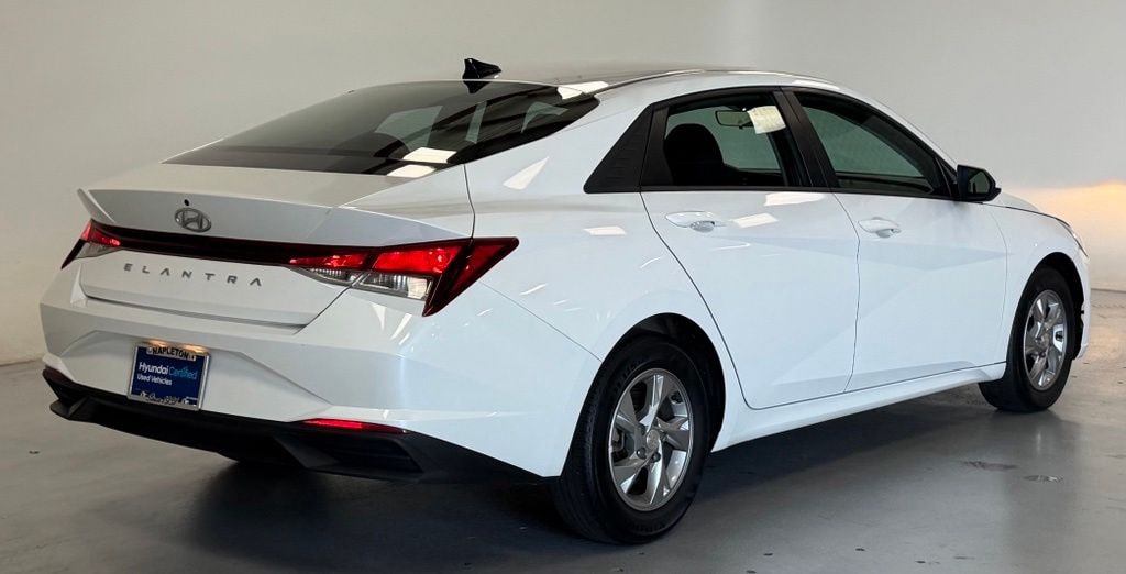 Certified 2023 Hyundai Elantra SE Sedan