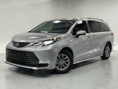 2023 Toyota Sienna LE 8 Passenger Van Passenger Van