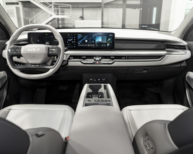 Hyundai Ioniq interior Ioniq 9 vs EV9 interior