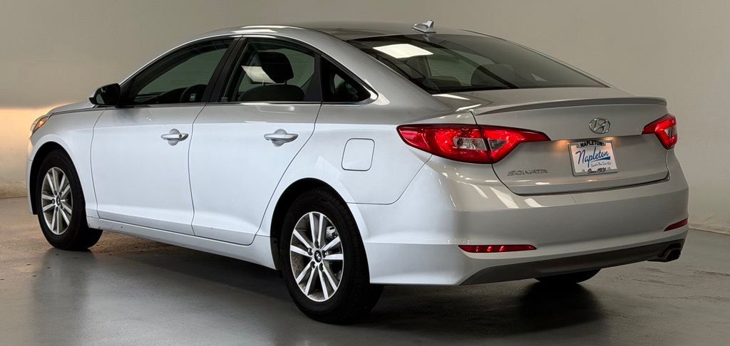 Used 2015 Hyundai Sonata SE Sedan