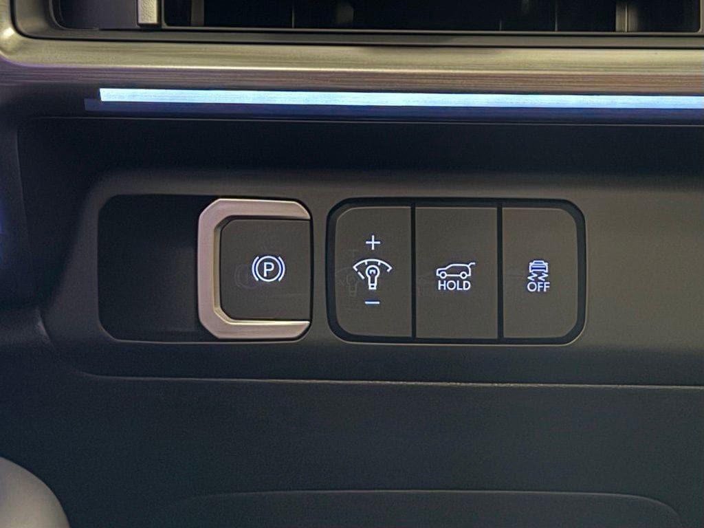 2026 Hyundai Santa Fe Limited - Photo 12