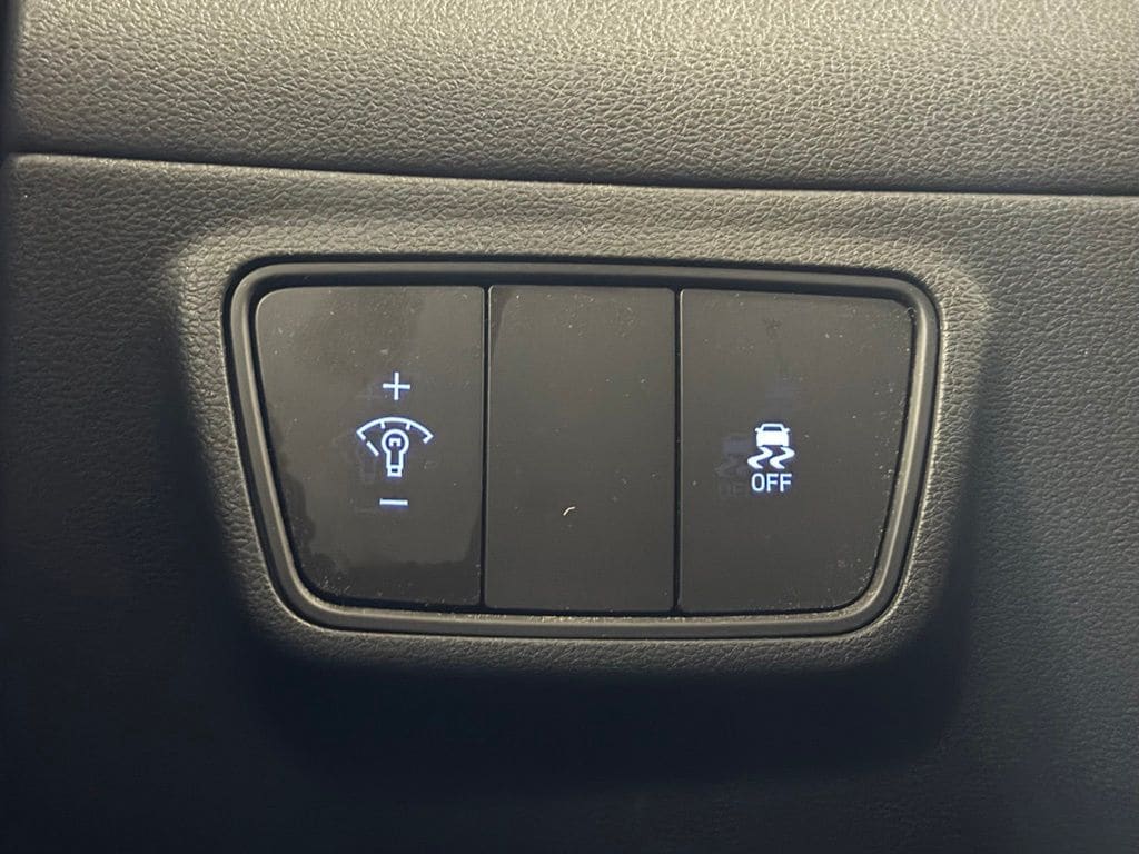 2023 Hyundai Tucson SE - Photo 13